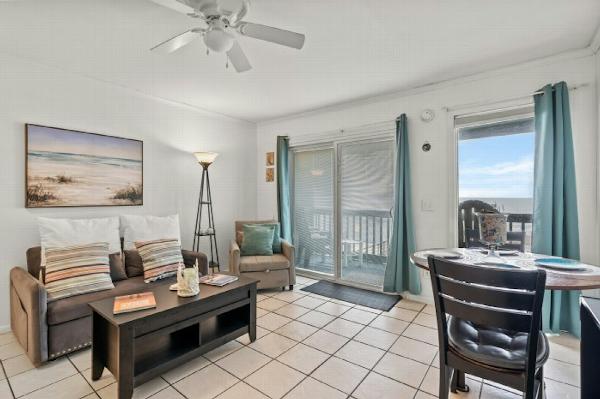 Vacation Rental, Elliott Beach Rentals, Apartment, North Myrtle Beach, South Carolina